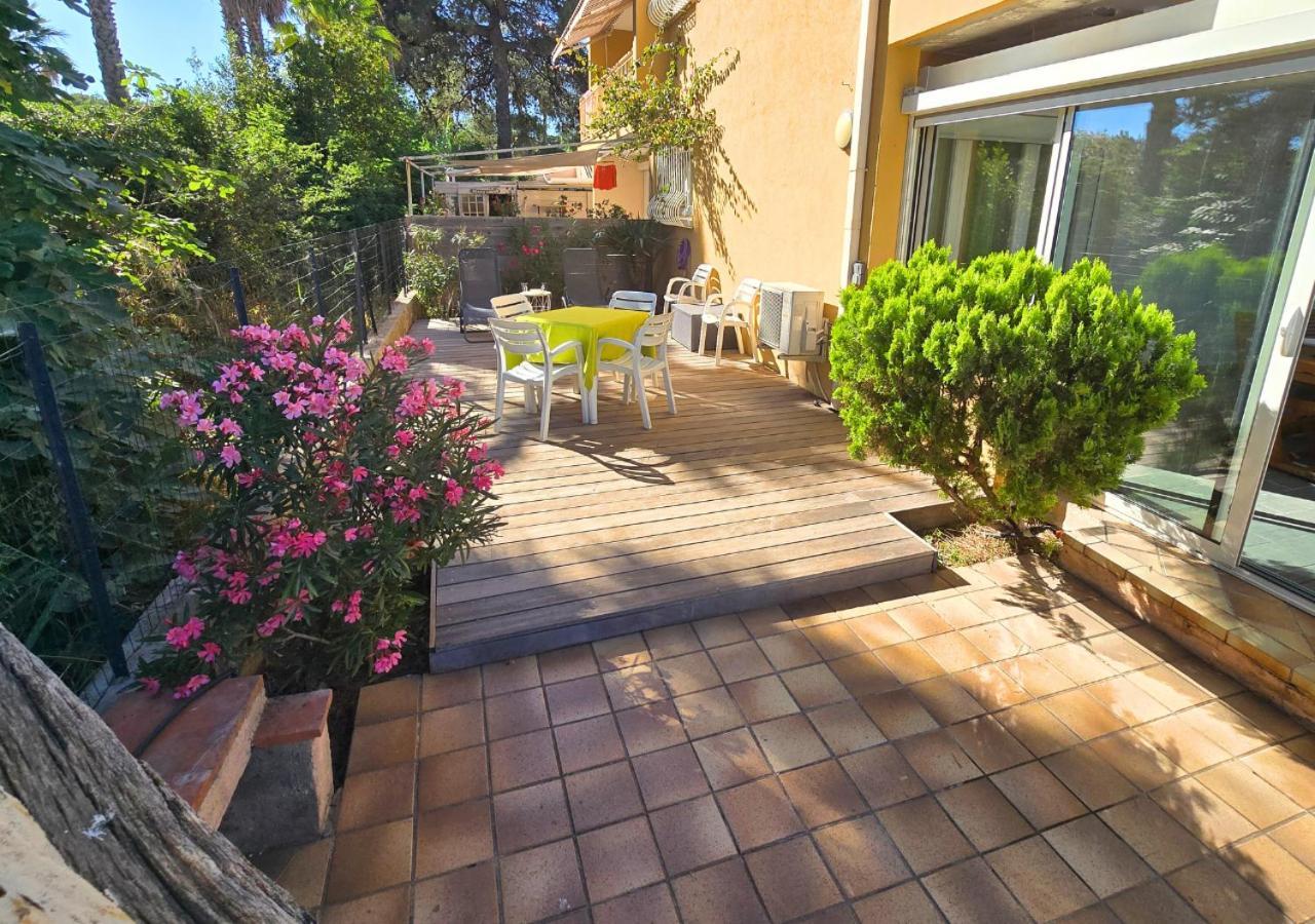Les Muratiers T2 - Bord De Mer - Terrasse - Clim Hyeres Exterior photo